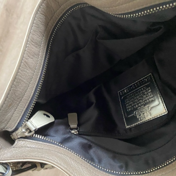 Coach Madison Ivory Gray Spectator Leather Hobo Shoulder Handbag - Picture 7 of 8